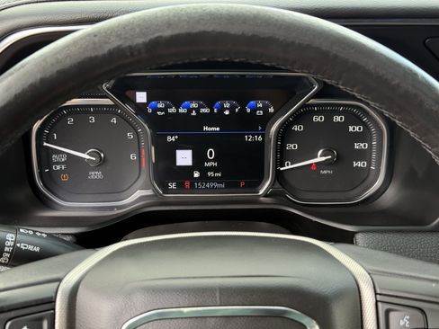 Used 2021 GMC Yukon Denali w/ Denali Premium Package RWD image 17