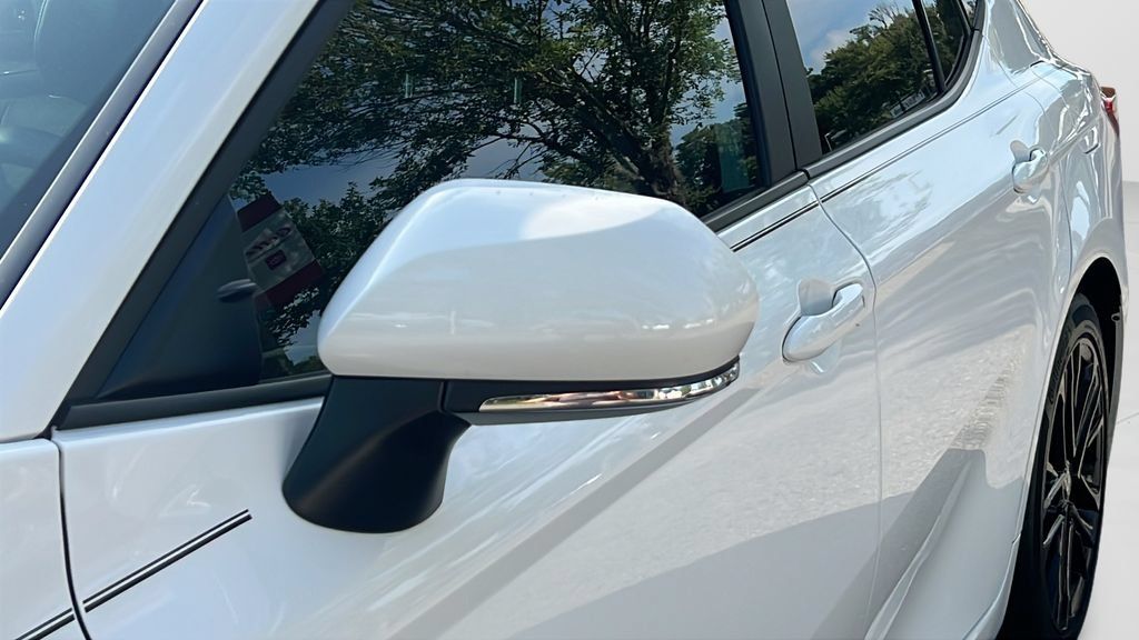 Certified 2026 Toyota Camry SE FWD image 27