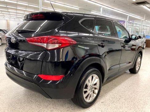 Used 2017 Hyundai Tucson SE image 5