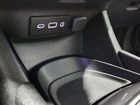 Used 2022 Chevrolet Malibu RS image 9