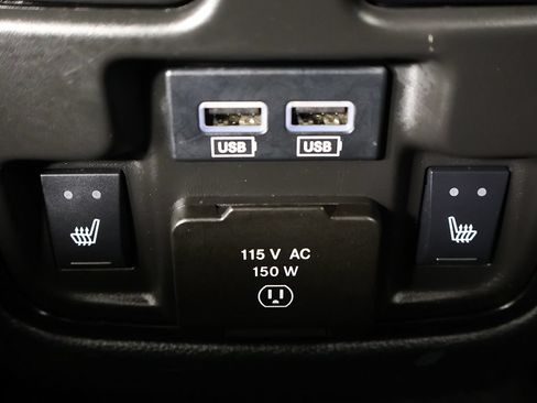 Used 2025 Dodge Durango R/T w/ Blacktop Package AWD/4WD image 60