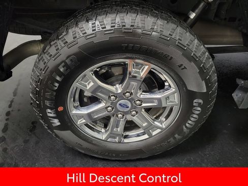Used 2023 Ford F150 Lariat w/ FX4 Off-Road Package AWD/4WD image 11