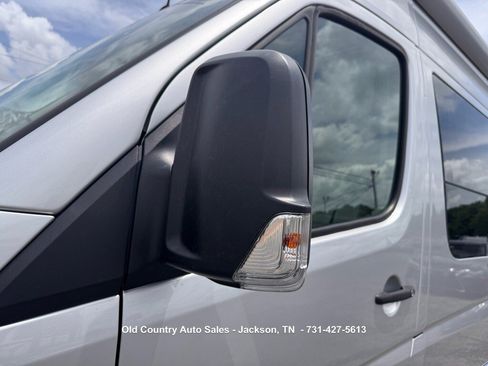 Used 2017 Mercedes-Benz Sprinter 3500 image 43