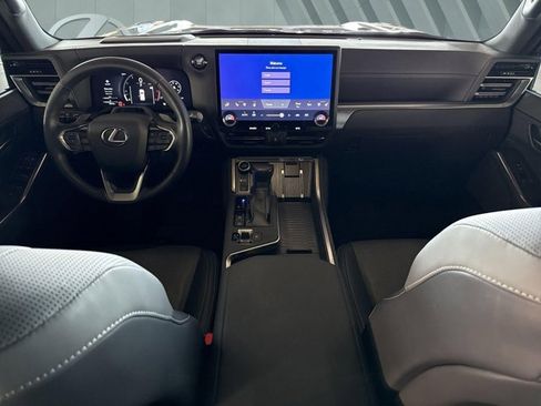 Certified 2024 Lexus GX 550 w/ Accessory Package (Z1) image 11