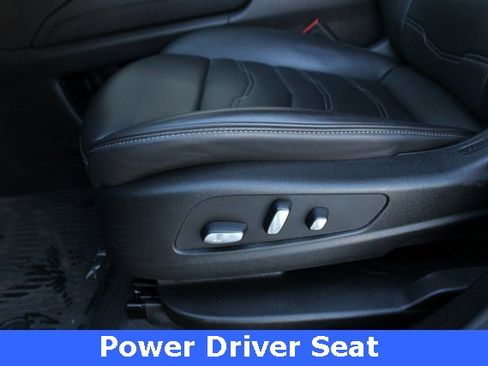 Used 2024 Cadillac XT5 Premium Luxury w/ Platinum Package image 5