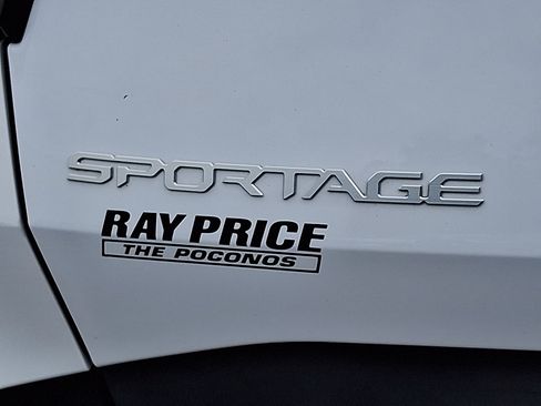 Used 2023 Kia Sportage X-Line AWD/4WD image 30