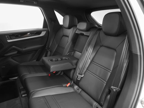 New 2026 Porsche Cayenne S AWD/4WD image 48