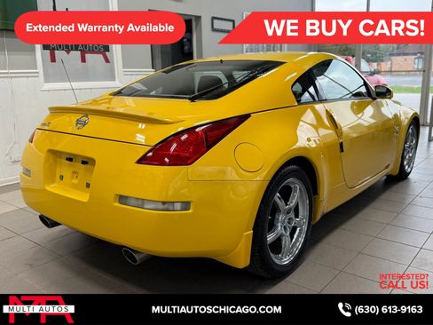 Used 2005 Nissan 350Z Touring w/ (K96) Aerodynamics Pkg RWD image 8