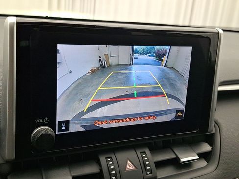 Certified 2023 Toyota RAV4 XLE Premium AWD/4WD image 19