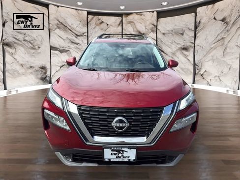 Used 2023 Nissan Rogue SV w/ SV Premium B Package AWD/4WD image 2
