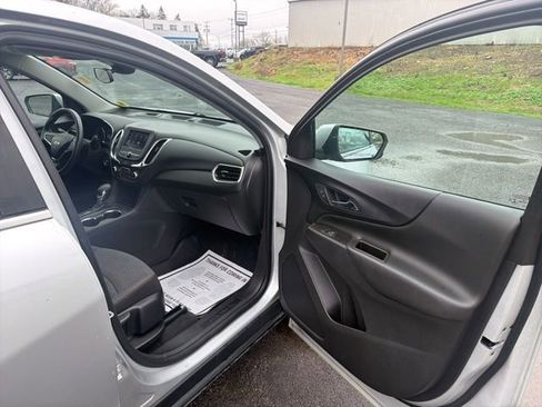Used 2022 Chevrolet Equinox LT w/ Driver Convenience Package AWD/4WD image 33