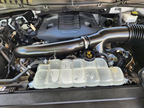 Used 2023 Ford F150 Lariat w/ Equipment Group 502A High AWD/4WD image 23