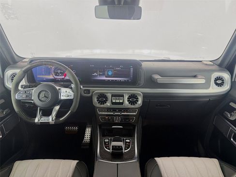 Used 2024 Mercedes-Benz G 63 AMG 4MATIC image 15