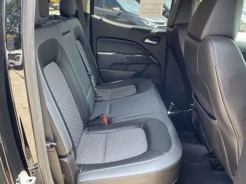 Used 2017 Chevrolet Colorado Z71 w/ Z71 Midnight Edition AWD/4WD image 25