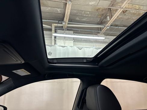 Used 2025 Honda Civic Sport Touring image 21