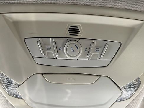 Used 2015 Ford Escape Titanium w/ Equipment Group 301A FWD image 14