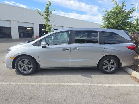 Certified 2021 Honda Odyssey EX image 5