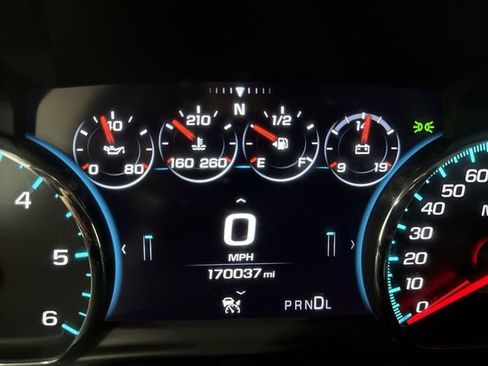 Used 2018 GMC Yukon XL Denali w/ Open Road Package image 12