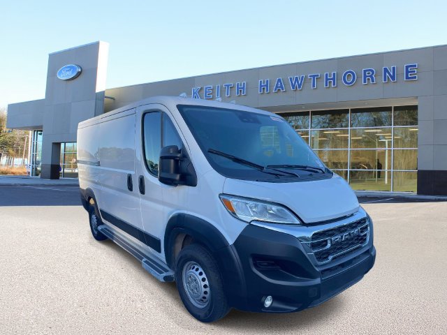 Used 2025 RAM ProMaster 2500 w/ U-Haul Equipment Group FWD image 1