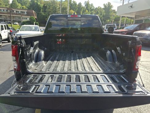 Certified 2022 RAM 1500 Big Horn image 28