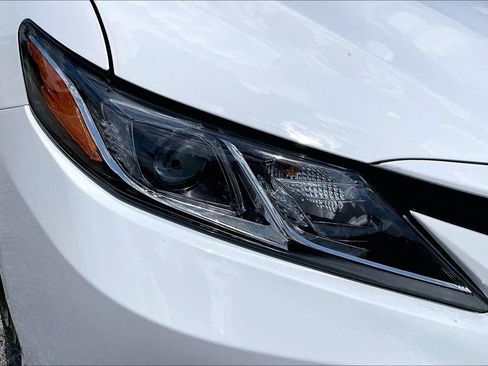 Used 2021 Toyota Camry LE w/ Protection Package (Q2) (TMS) FWD image 27