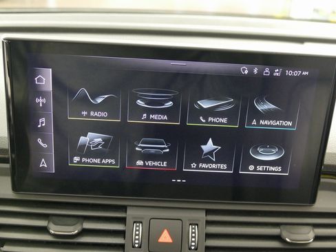 Used 2022 Audi Q5 2.0T Premium w/ Convenience Package image 18