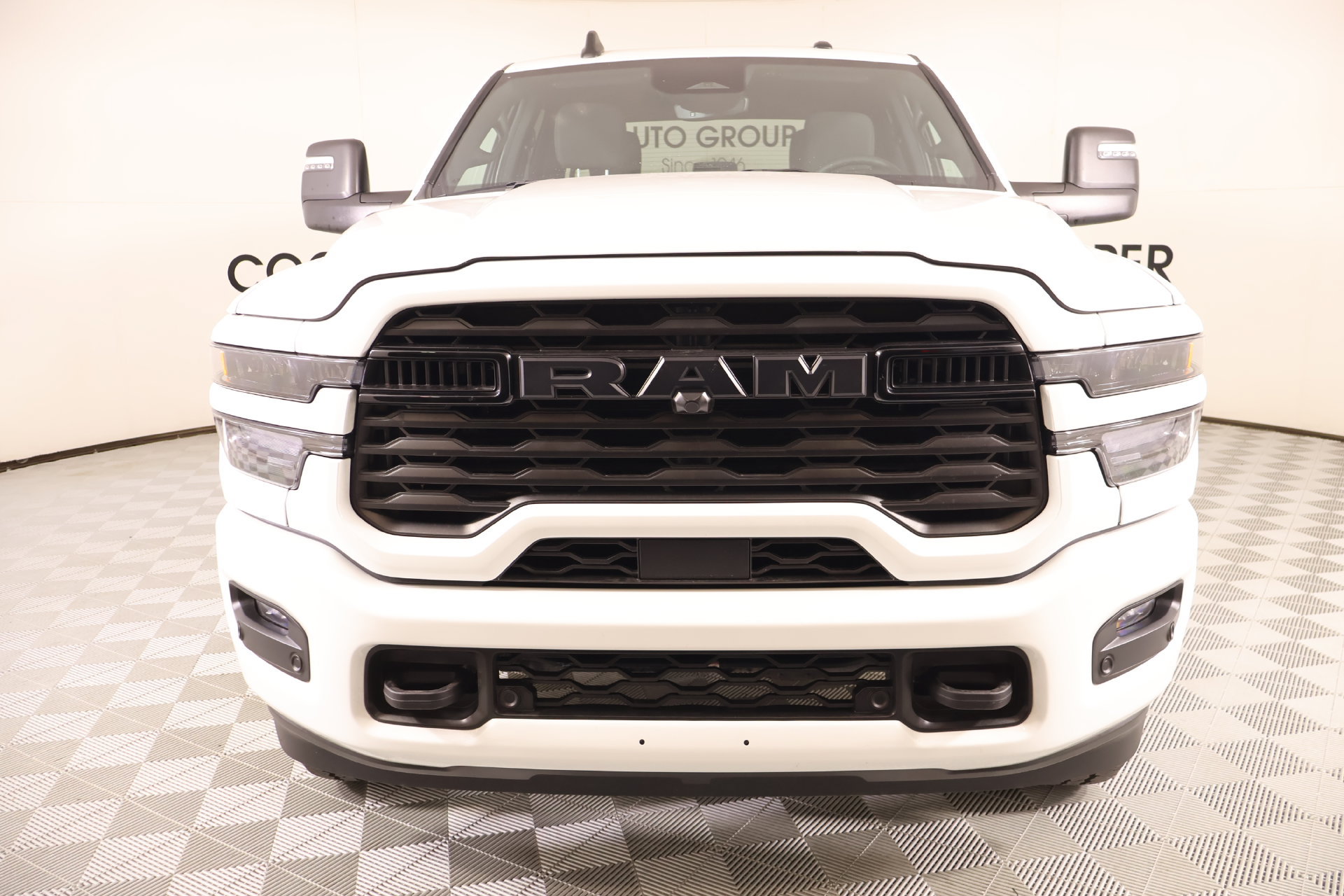Used 2025 RAM 2500 Big Horn AWD/4WD image 9