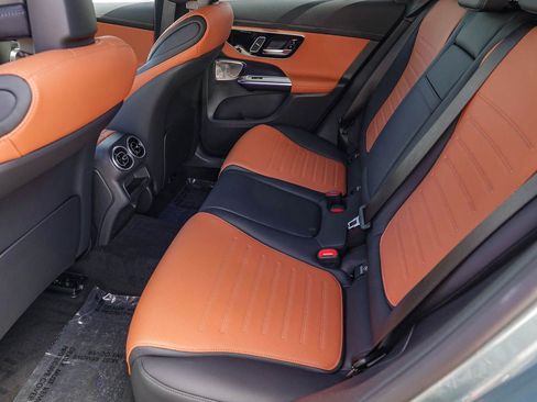 New 2026 Mercedes-Benz GLC 300 image 17