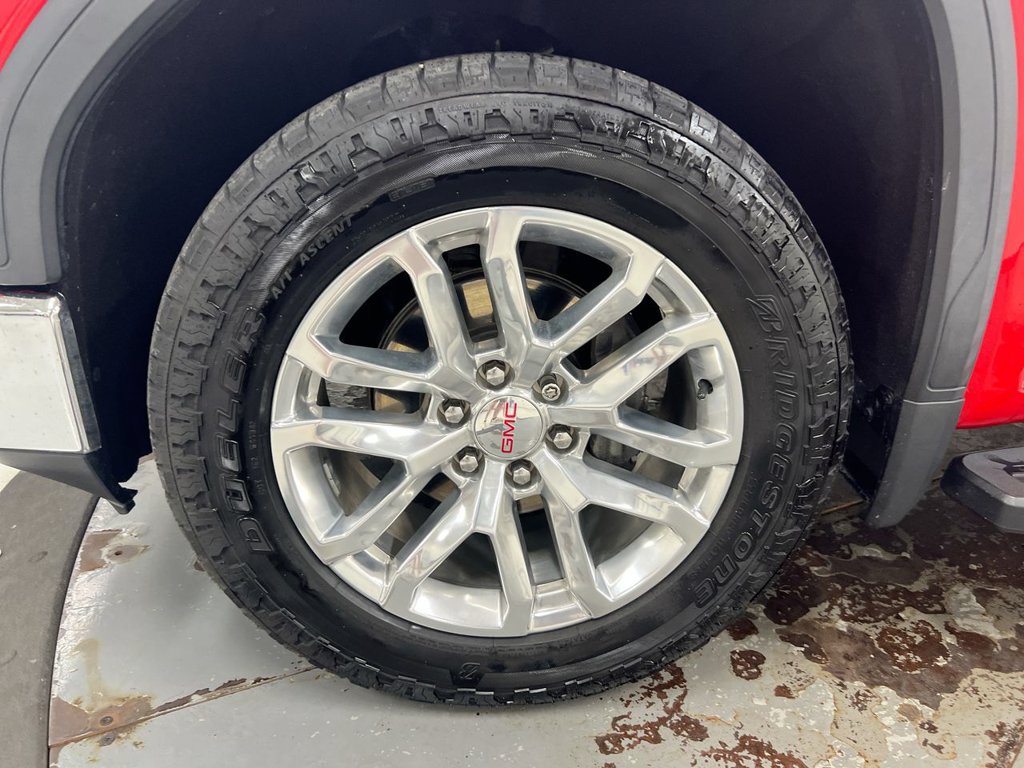 Used 2021 GMC Sierra 1500 SLT w/ SLT Premium Plus Package AWD/4WD image 27