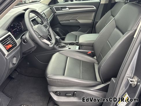 Used 2022 Volkswagen Atlas SE image 11