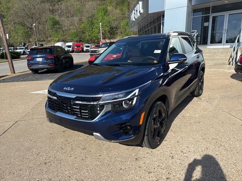 New 2026 Kia Seltos EX w/ EX Sunroof Package AWD/4WD image 3