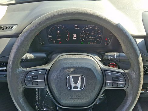 Used 2023 Honda Accord EX image 20