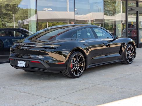 New 2026 Porsche Taycan 4S AWD/4WD image 9