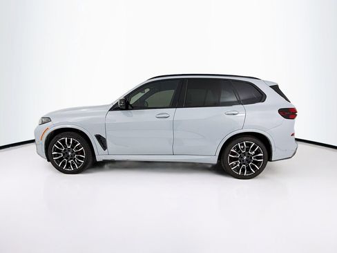 Used 2025 BMW X5 M60i image 2