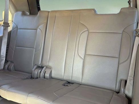 Used 2015 Chevrolet Tahoe LT image 18