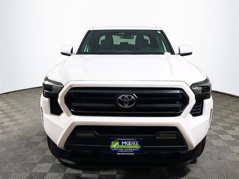 New 2026 Toyota Tacoma SR5 image 3