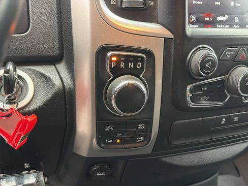 Used 2018 RAM 1500 Big Horn image 12