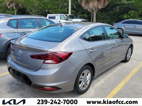 Used 2020 Hyundai Elantra Value Edition w/ Cargo Package (C1) FWD image 6
