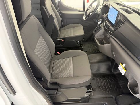New 2026 Ford Transit 250 Low Roof image 27