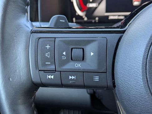 Used 2023 Nissan Pathfinder Platinum w/ Cargo Package image 29