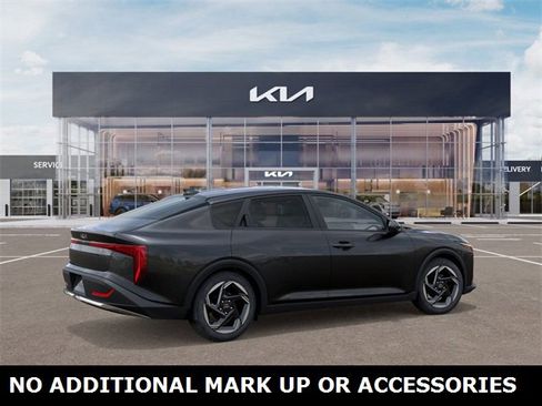 New 2025 Kia K4 EX image 6