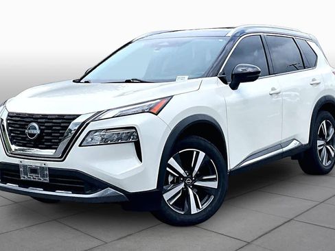 Used 2023 Nissan Rogue SL FWD image 2