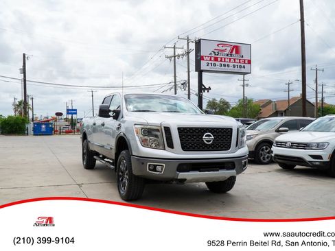 Used 2017 Nissan Titan PRO-4X image 1