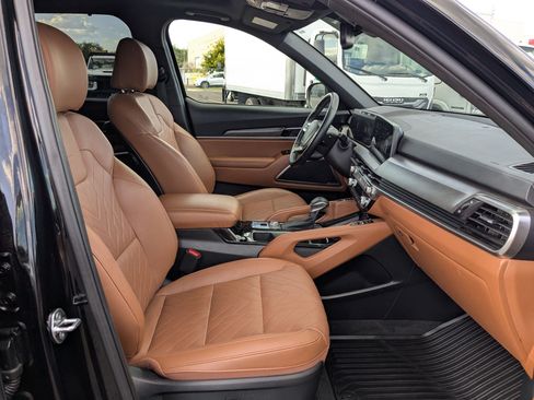 Certified 2025 Kia Telluride EX X-Line AWD/4WD image 29