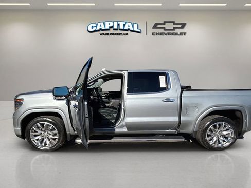 Used 2023 GMC Sierra 1500 Denali w/ Denali Reserve Package image 13