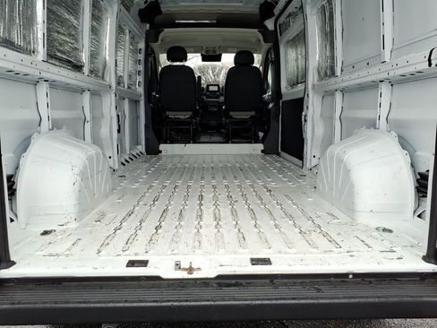 Used 2023 RAM ProMaster 2500 FWD image 14