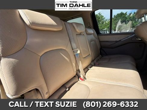 Used 2008 Nissan Pathfinder SE w/ Premium Pkg AWD/4WD image 14