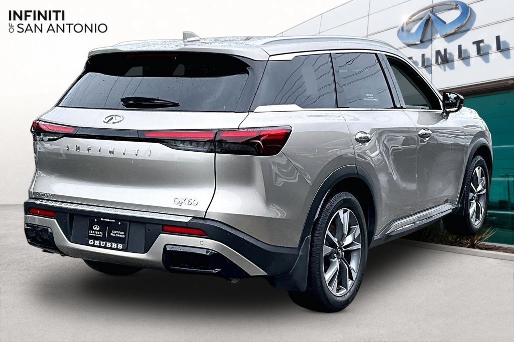 Certified 2025 INFINITI QX60 Luxe FWD image 2