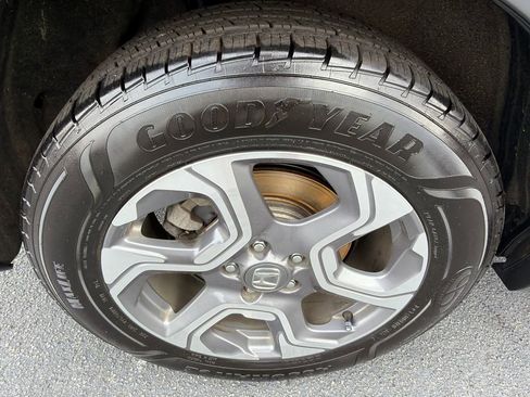 Used 2019 Honda CR-V EX image 17