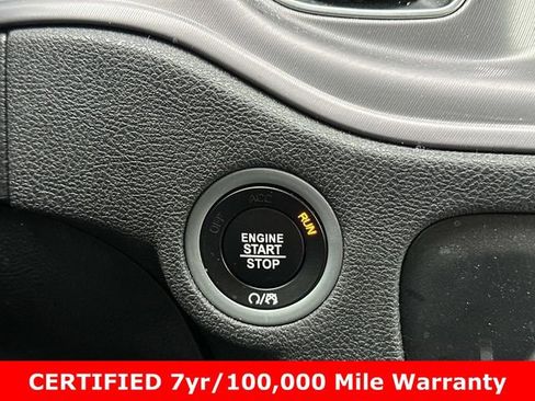 Used 2023 Dodge Charger SXT image 25